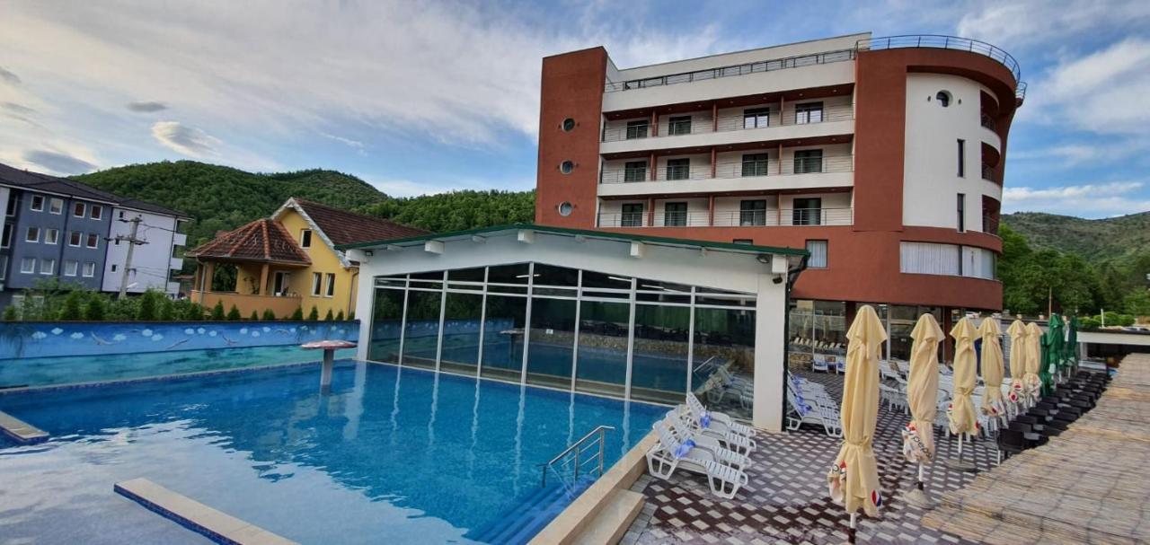 Aqua Spa Termale Hotel Novi Pazar Bagian luar foto