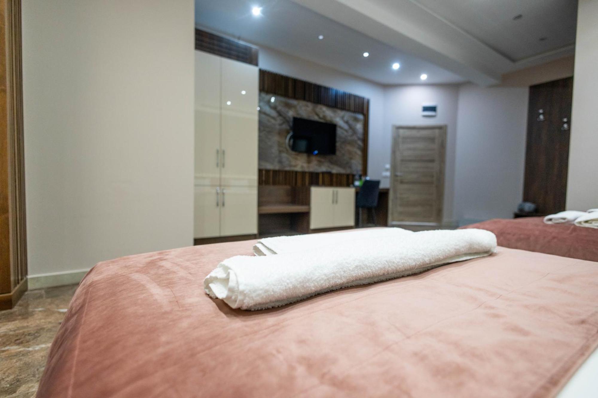 Aqua Spa Termale Novi Pazar Bagian luar foto